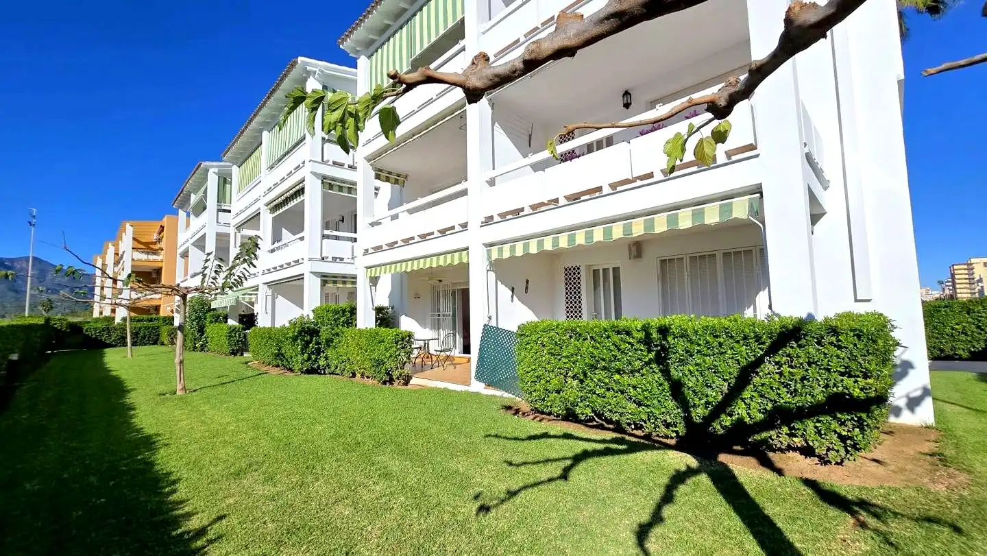 Apartamento con piscina en alquiler en Avinguda Borrons 64, imagen 3