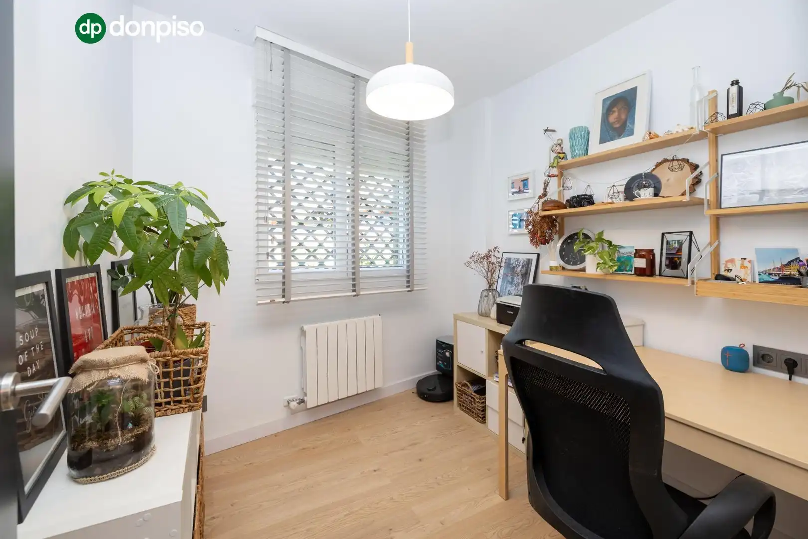 Bedroom of Flat for sale in Genil