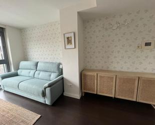 Living room of Flat to rent in Valladolid Capital  with Heating