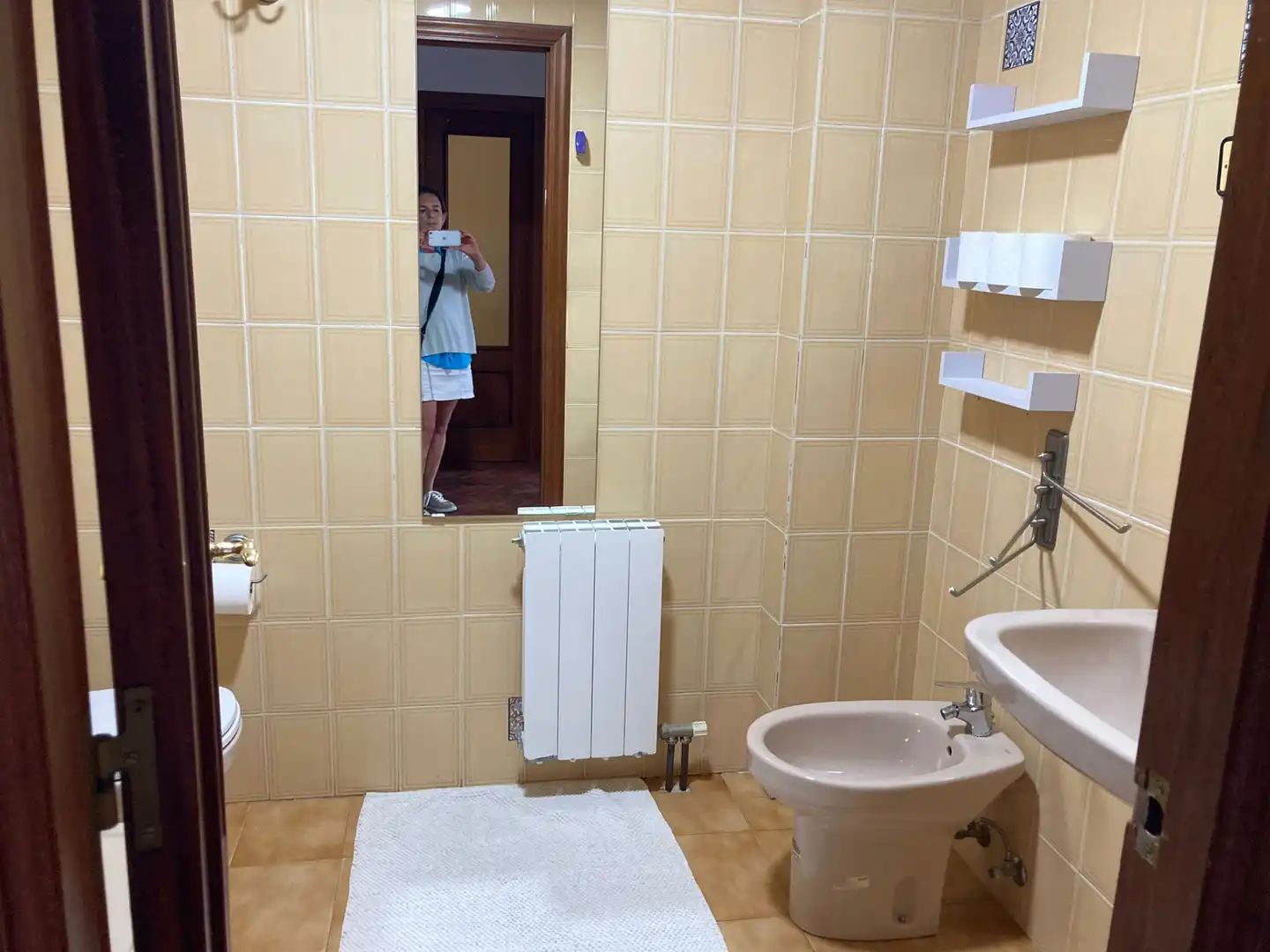 Bany de Apartament de lloguer en Santander amb Parquet, Terrassa i Moblat