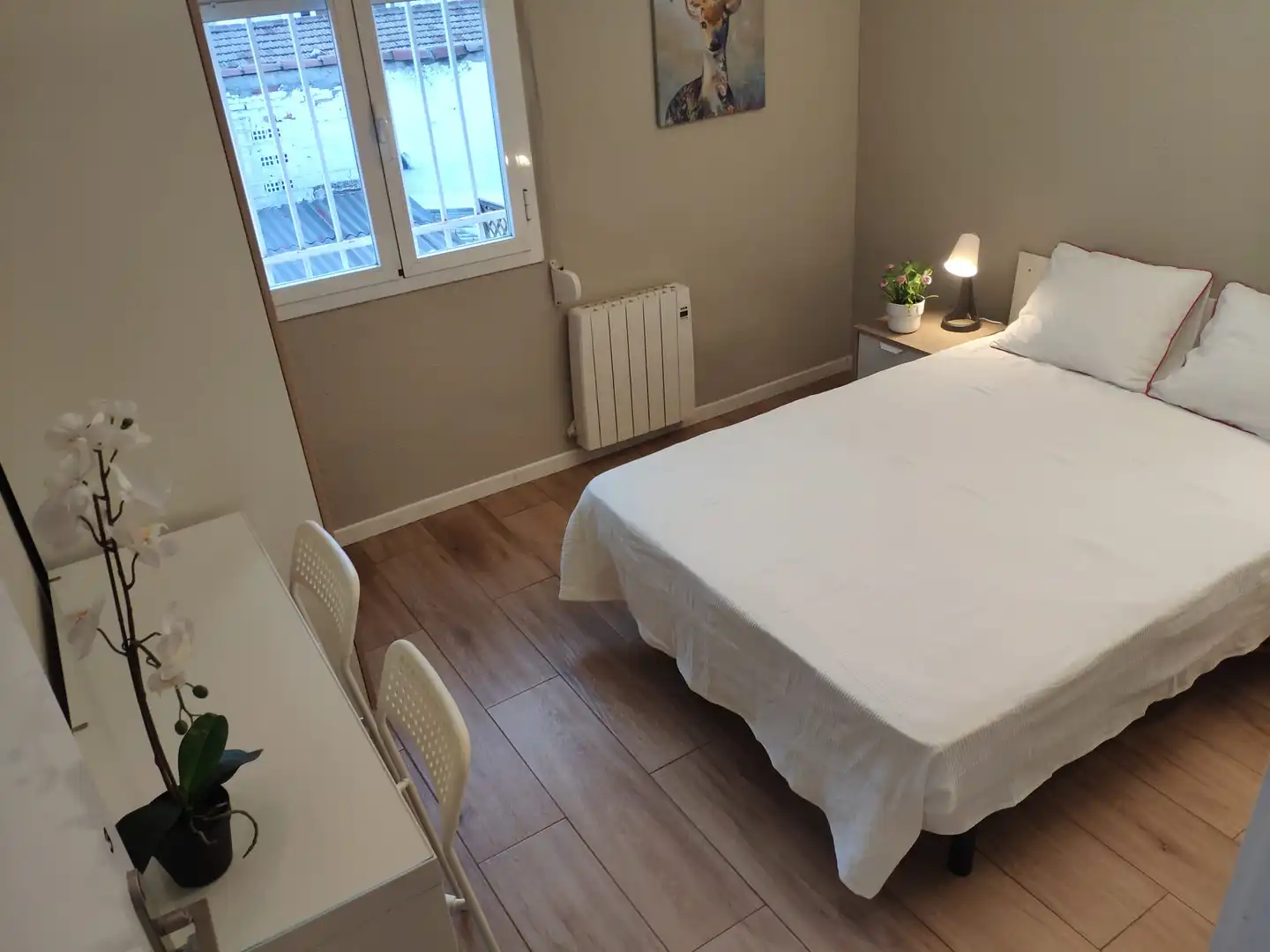 Room in Calle del Monte Oliveti, 30, Numancia