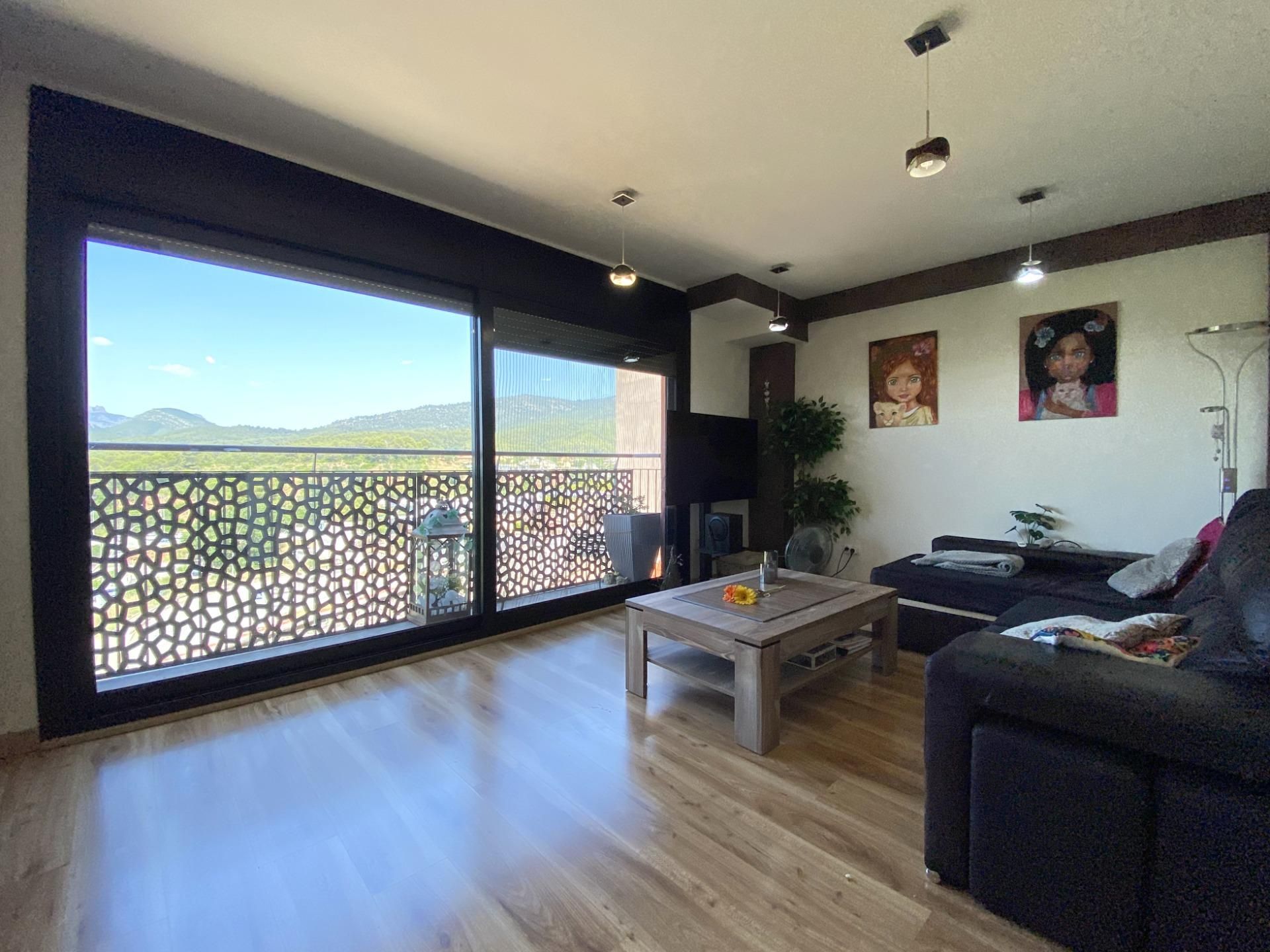 Sala d'estar de Dúplex en venda en Viladecavalls amb Aire condicionat, Parquet i Terrassa