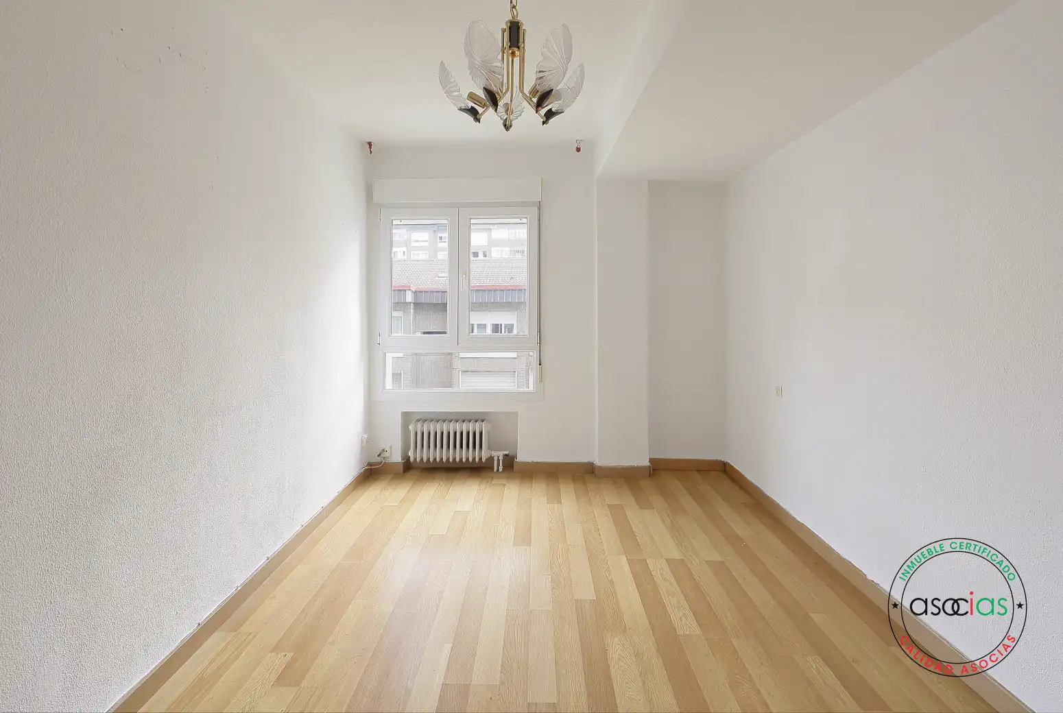Schlafzimmer von Wohnung zum Verkauf in Gijón  mit Heizung, Parkett und Balkon