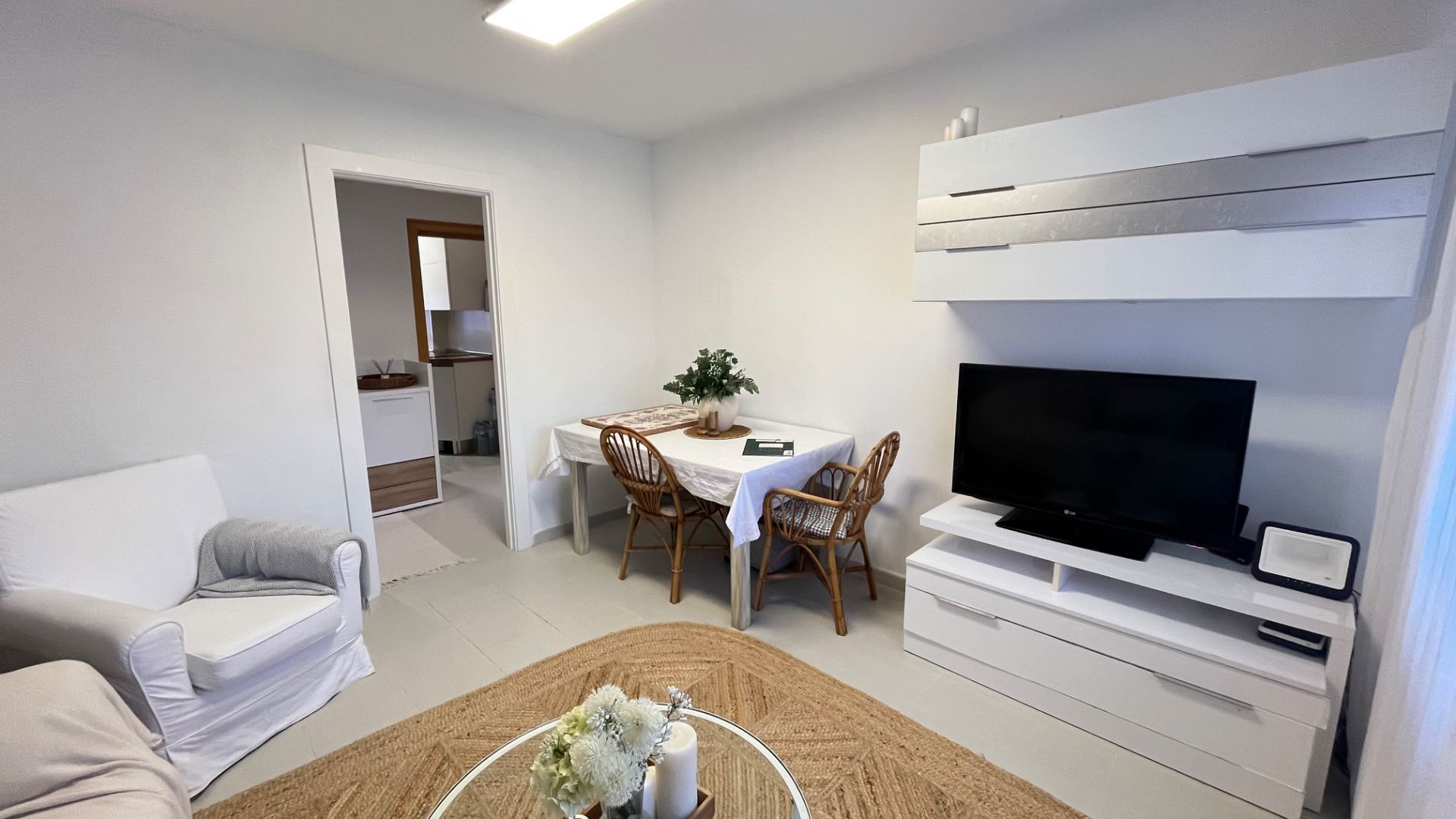 Sala d'estar de Pis en venda en Valladolid Capital amb Calefacció, Traster i Moblat