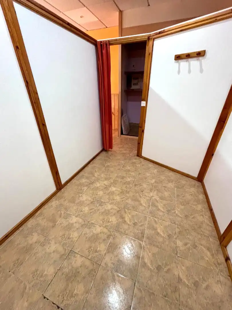 Business premises to rent in Oeste, imagen 10