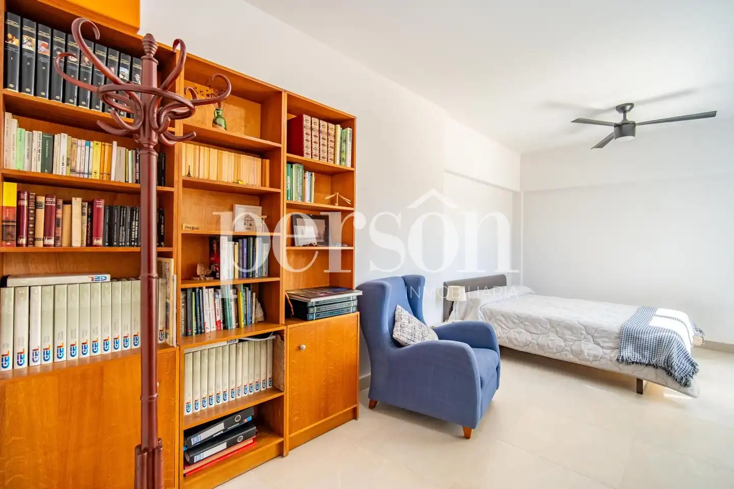 Bedroom of Houses for sale in L'Eliana  with Air Conditioner, Heating and Private garden