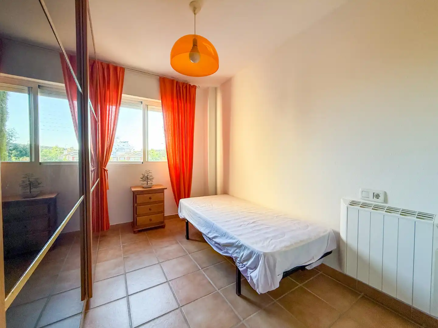 Habitación de Piso en venta en Águilas con Terraza, Trastero y Piscina