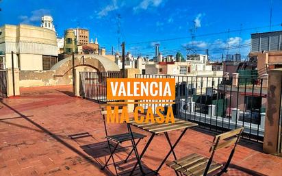 Exterior view of Attic for sale in  Valencia Capital  with Air Conditioner, Terrace and Balcony