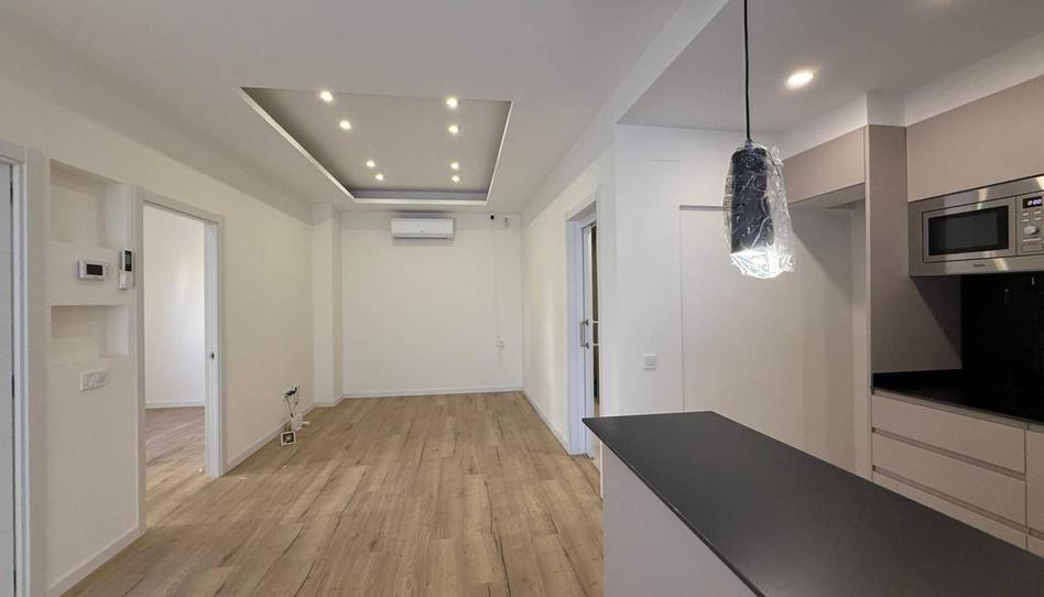 Foto 1 de Piso en venta en Ca n'Anglada, Barcelona