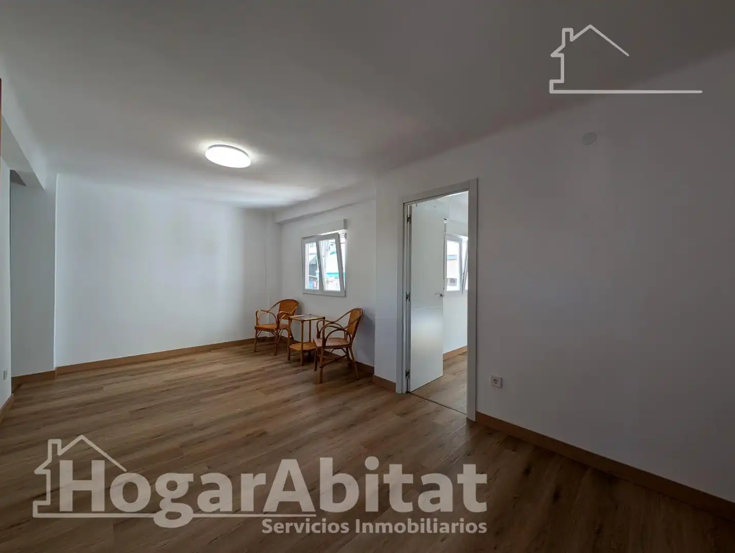 Dormitori de Pis en venda en Alicante / Alacant amb Aire condicionat, Calefacció i Moblat