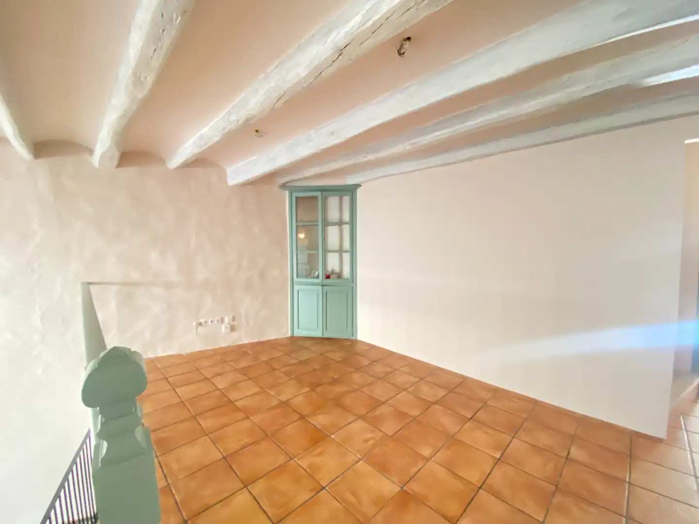 Menjador de Casa adosada en venda en Corbera de Llobregat amb Calefacció, Parquet i Terrassa