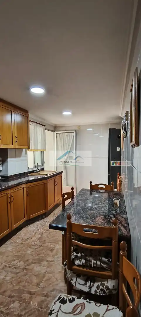 Cuina de Pis en venda en Crevillent amb Aire condicionat i Balcó