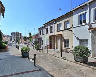 Vista exterior de Casa o xalet en venda en Sabadell amb Terrassa