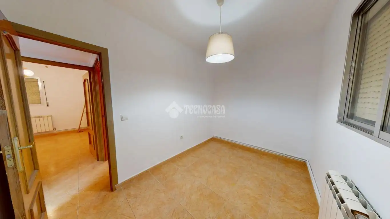 Schlafzimmer von Wohnung zum Verkauf in Leganés mit Klimaanlage, Heizung und Terrasse