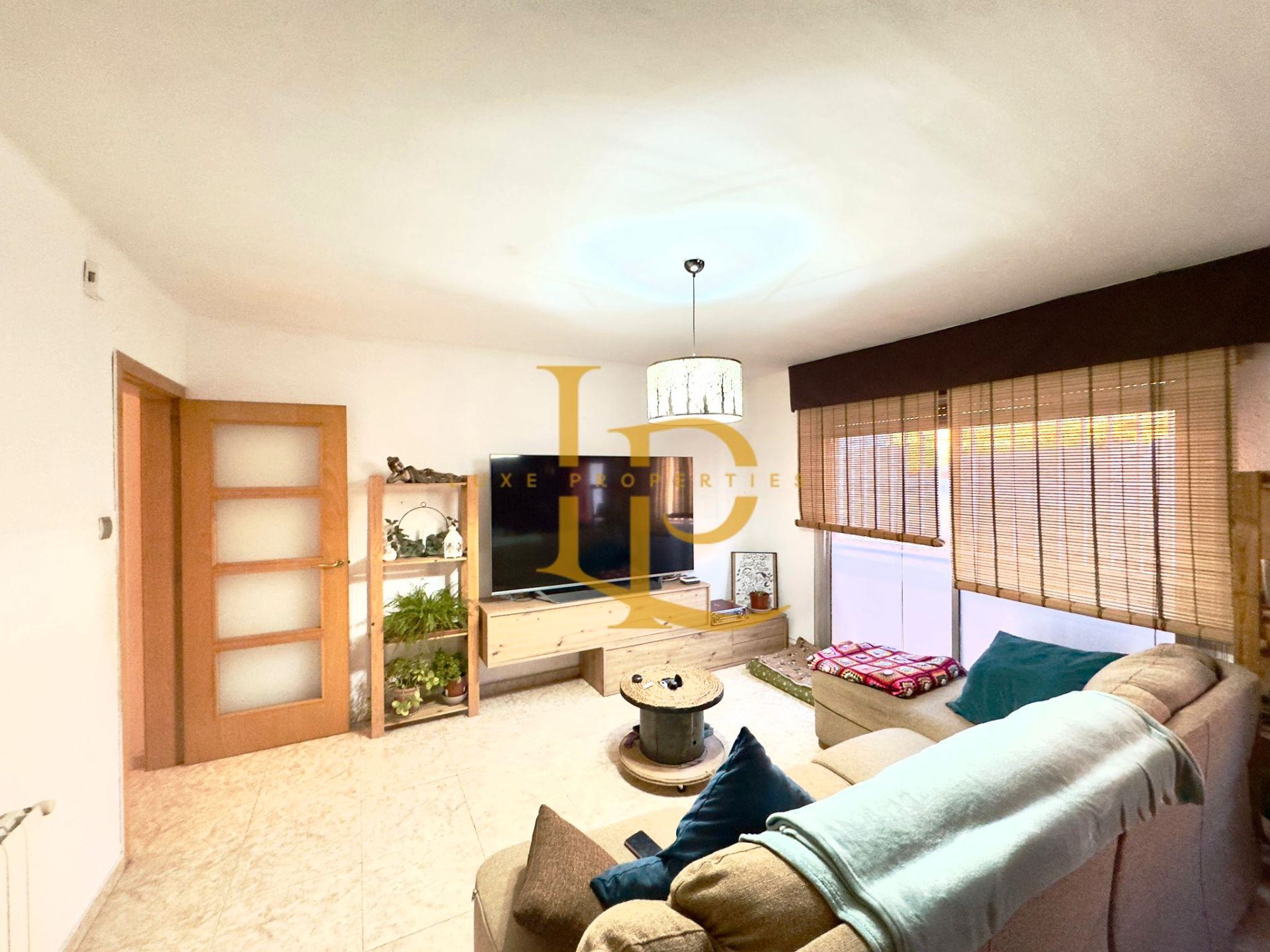 Sala d'estar de Pis en venda en Rubí amb Aire condicionat, Calefacció i Forn