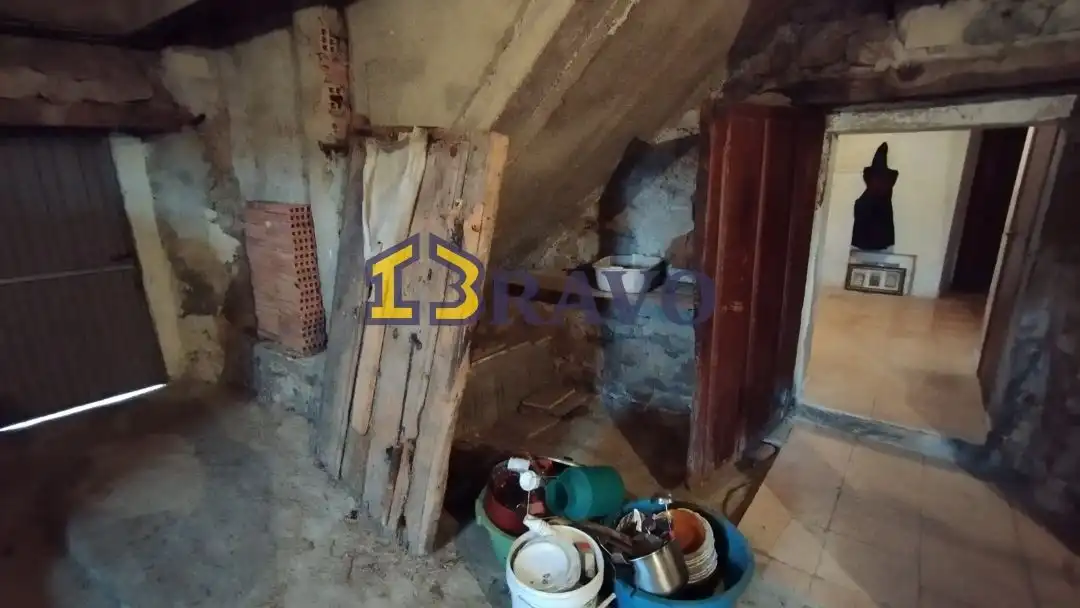 Casa o chalet en venta en Merindad de Cuesta-Urria con Calefacción, Jardín privado y Amueblado
