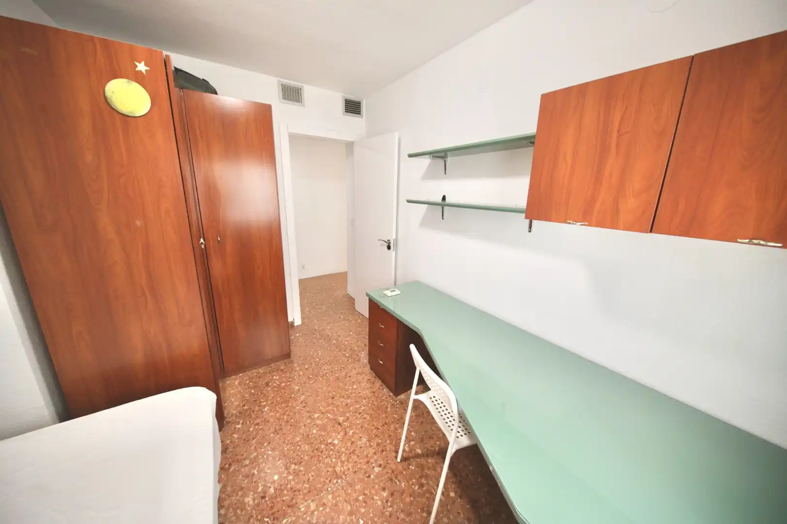 Bedroom of Flat for sale in Manises  with Air Conditioner, Terrace and Balcony