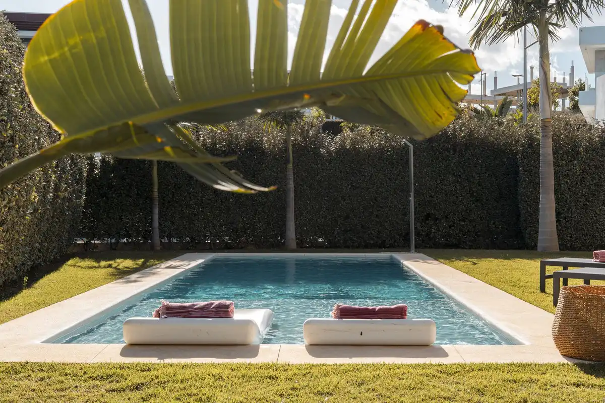 Piscina de Casa o xalet de lloguer en Estepona