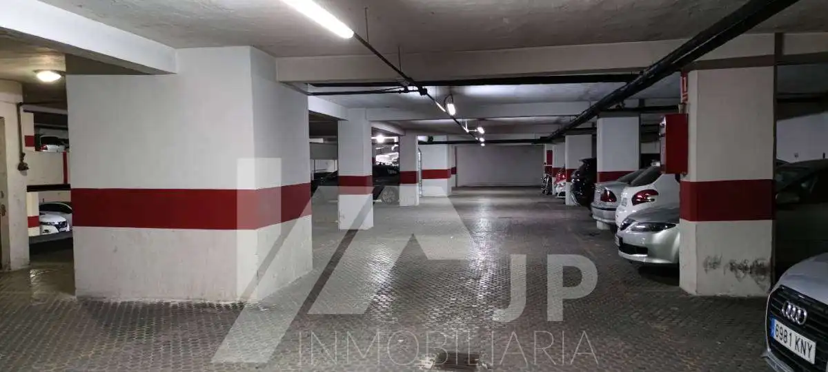 Einzelparkplatz zur Miete in Calle Trajano 1, imagen 5