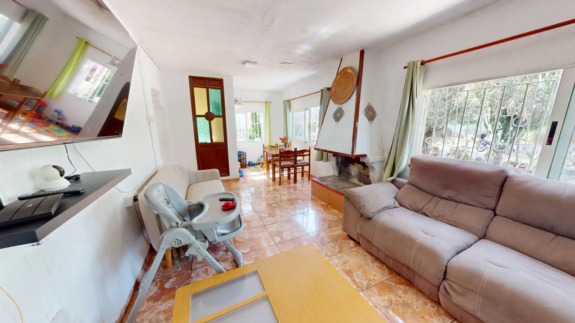 Wohnzimmer von Haus oder Chalet zum Verkauf in Mutxamel mit Privatgarten