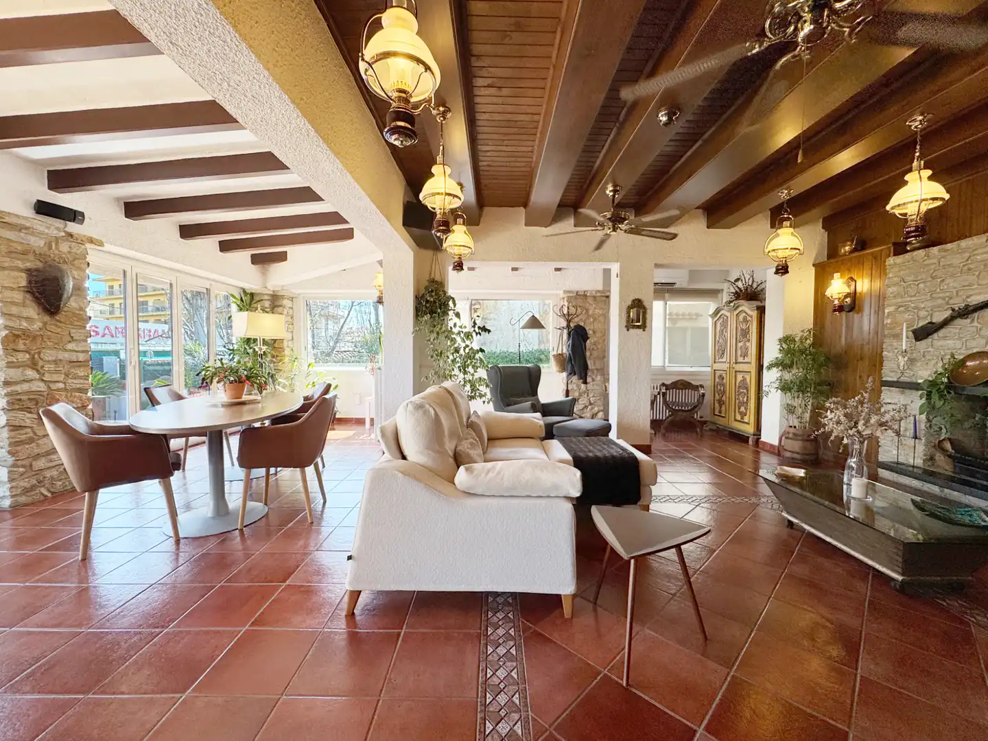 Chalet con piscina en venta en Carrer de Figueres 1, imagen 7