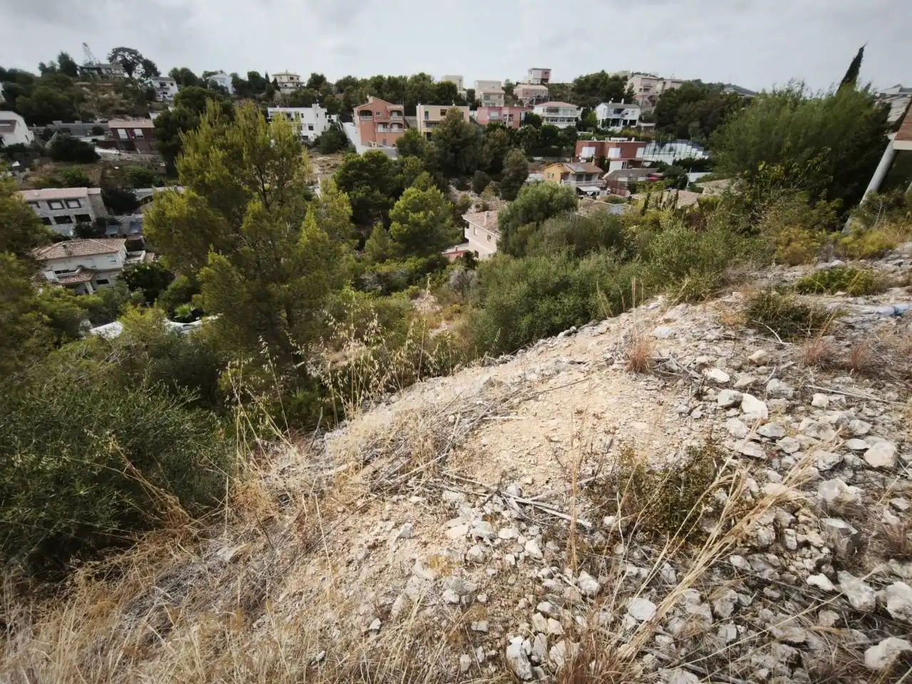 Terreny residencial en venda a Avenida Santa María de Montserrat, imagen 4