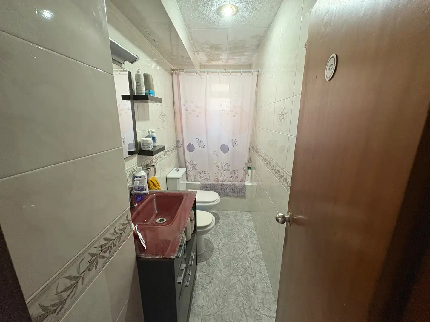 Baño de Piso en venta en Cornellà de Llobregat con Amueblado