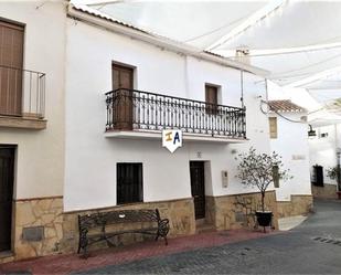 Vista exterior de Casa adosada en venda en Viñuela