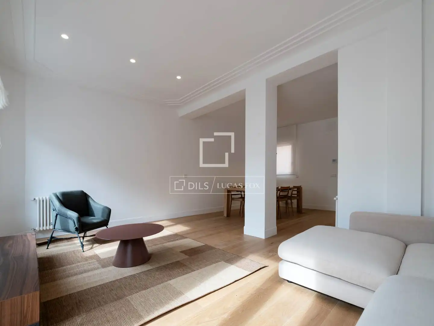 Sala d'estar de Pis en venda en Madrid amb Aire condicionat, Calefacció i Parquet