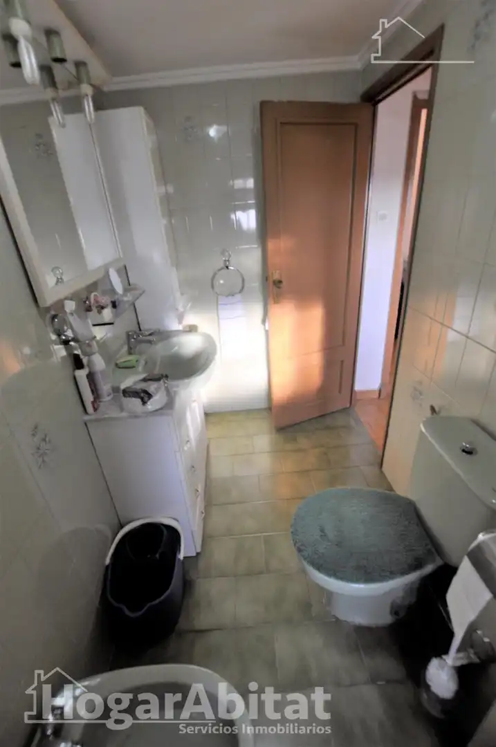 Baño de Piso en venta en Valencia con Aire acondicionado, Calefacción y Balcón