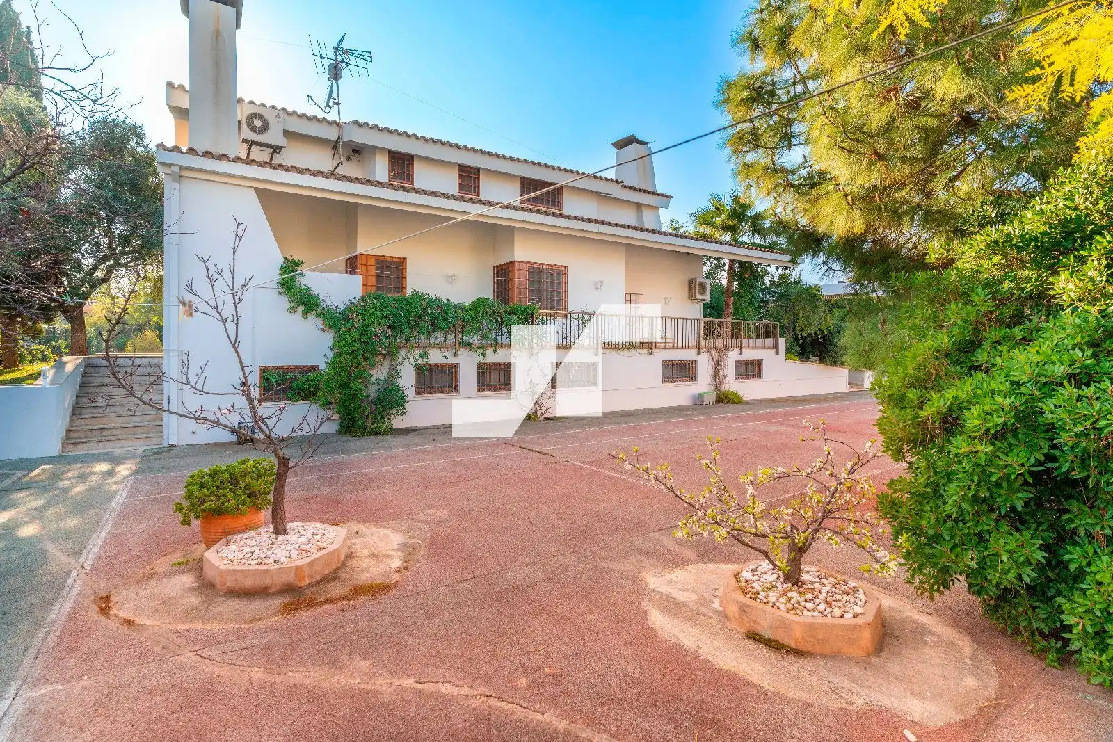 Vista exterior de Casa o xalet en venda en Benicasim / Benicàssim amb Aire condicionat, Calefacció i Jardí privat