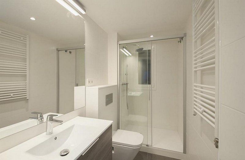 Bathroom of Flat to rent in Alicante / Alacant  with Air Conditioner, Pets allowed and Internet