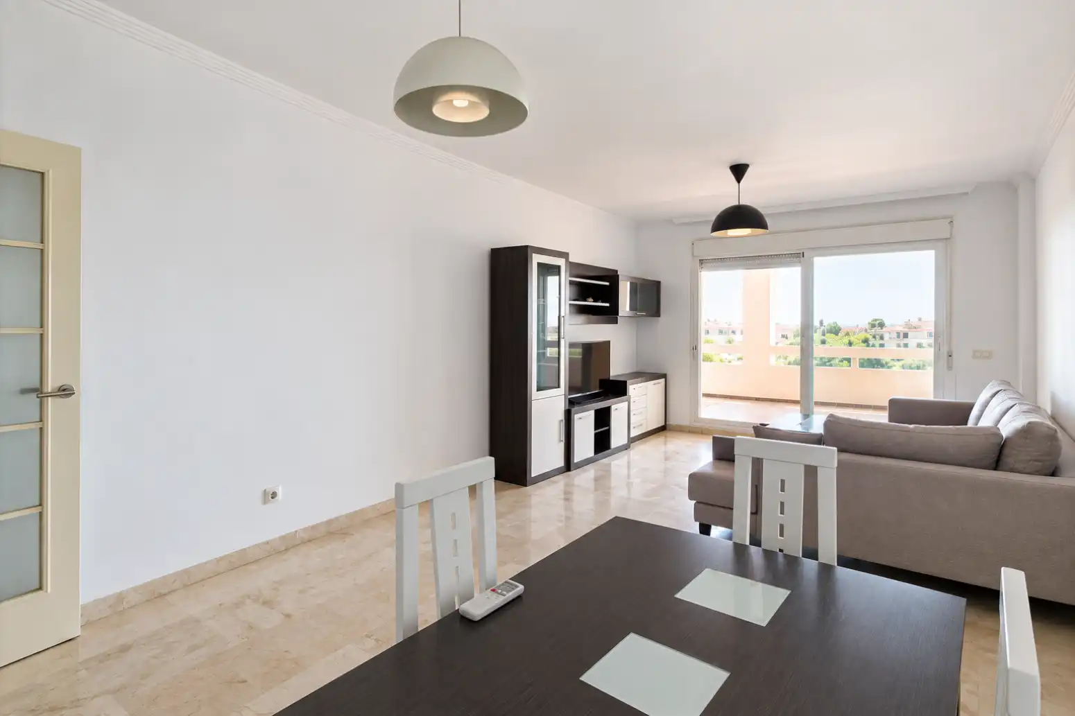 Flat with pool to rent in Diseminados, imagen 13