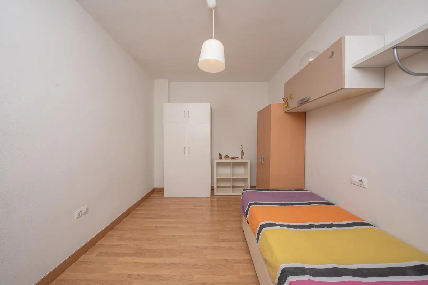 Bedroom of Flat for sale in Aspe  with Air Conditioner and Balcony