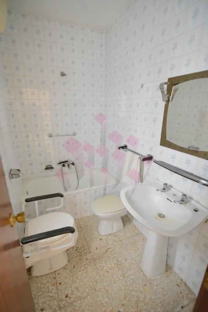 Bany de Pis en venda en Ciudad Real amb Calefacció