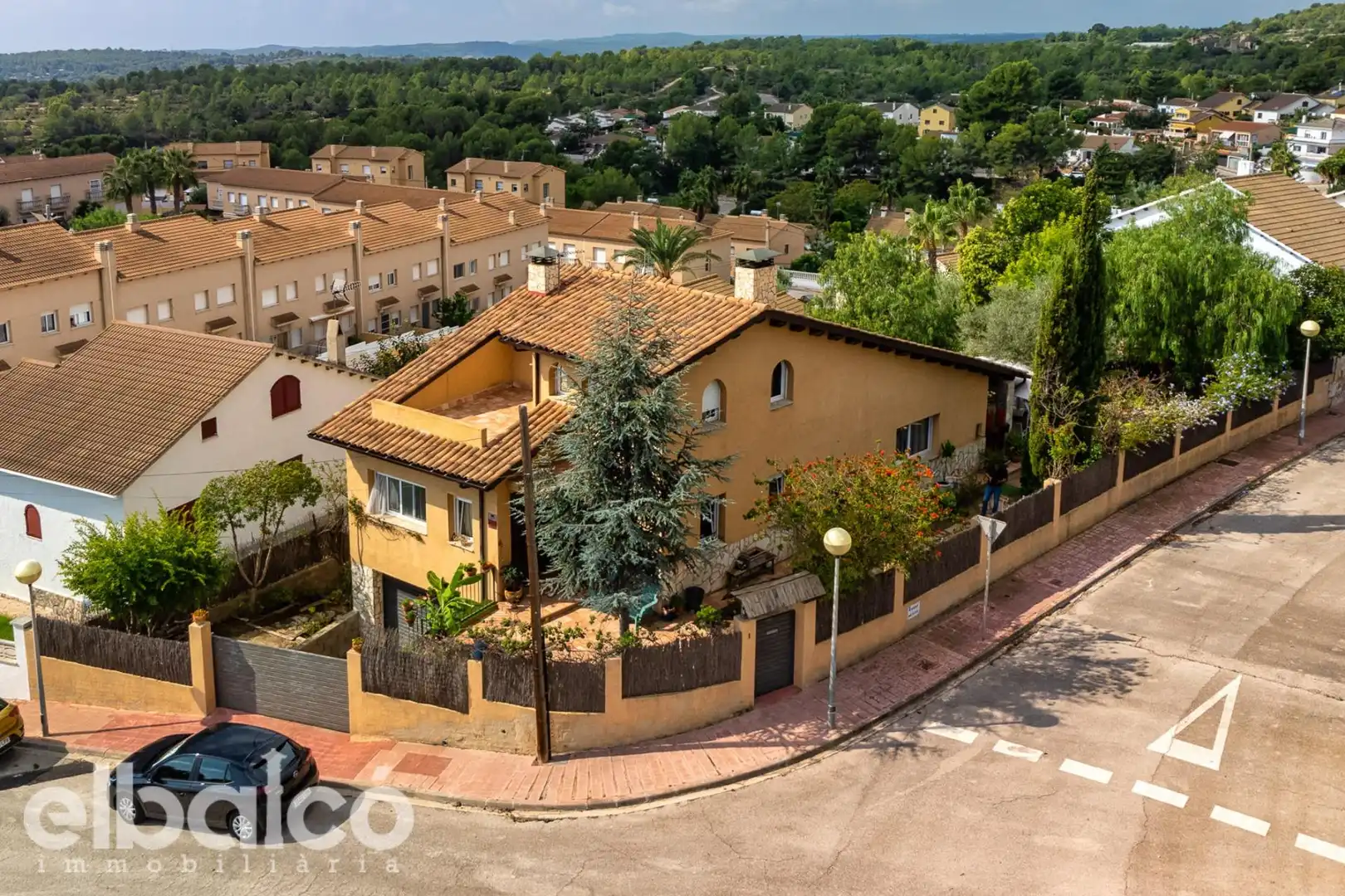 Außenansicht von Haus oder Chalet zum Verkauf in La Pobla de Montornès   mit Privatgarten, Terrasse und Abstellraum