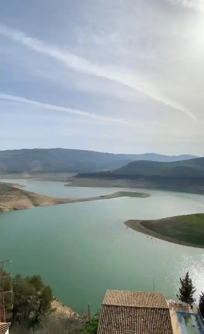 Dúplex en venda en Iznájar amb Aire condicionat, Moblat i Forn