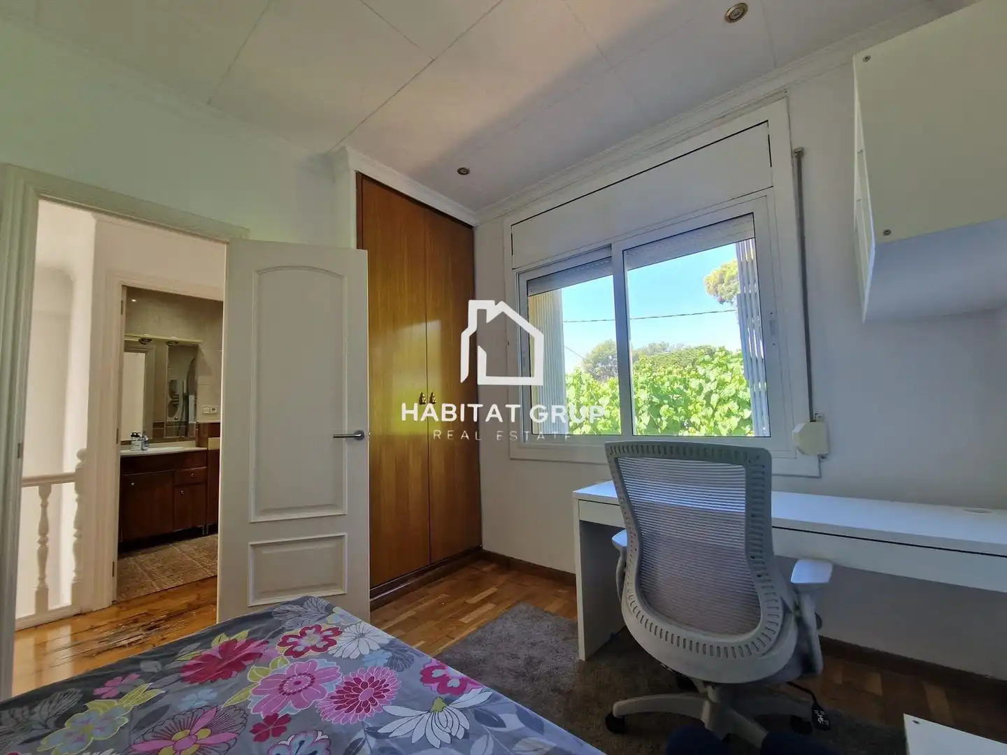 Bedroom of Houses for sale in Castelldefels  with Air Conditioner, Heating and Private garden