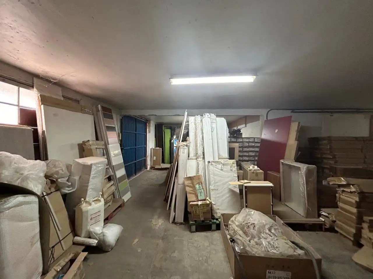 Nave industrial en venta en Dos Hermanas