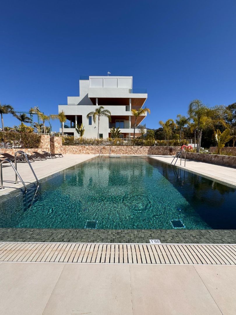 Piscina de Dúplex de lloguer en Marbella amb Aire condicionat, Calefacció i Jardí privat