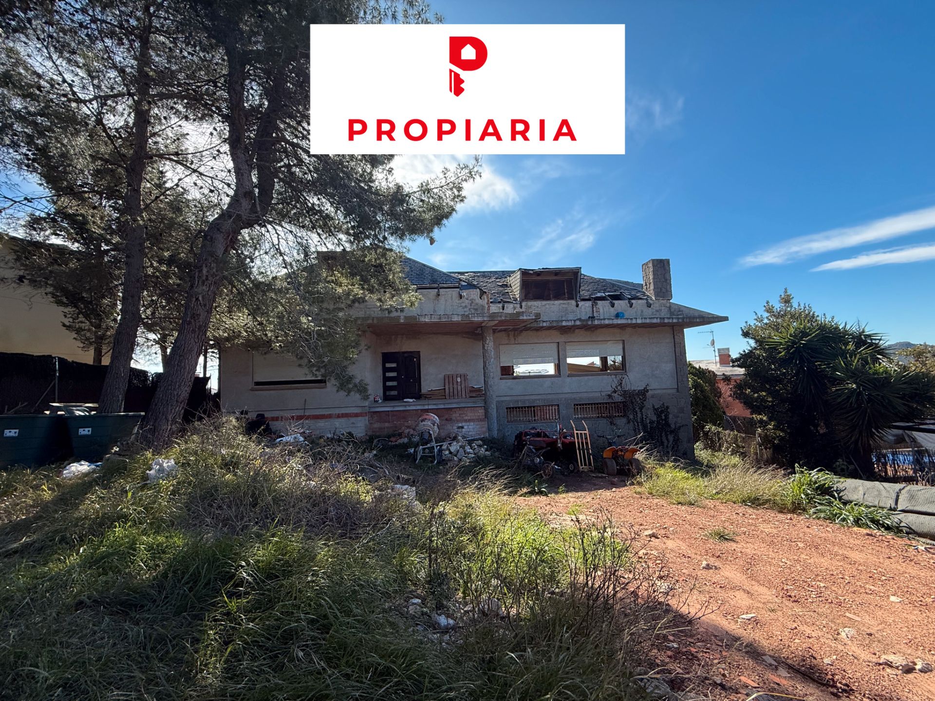 Haus oder Chalet zum Verkauf in Corbera de Llobregat mit Privatgarten, Terrasse und Abstellraum