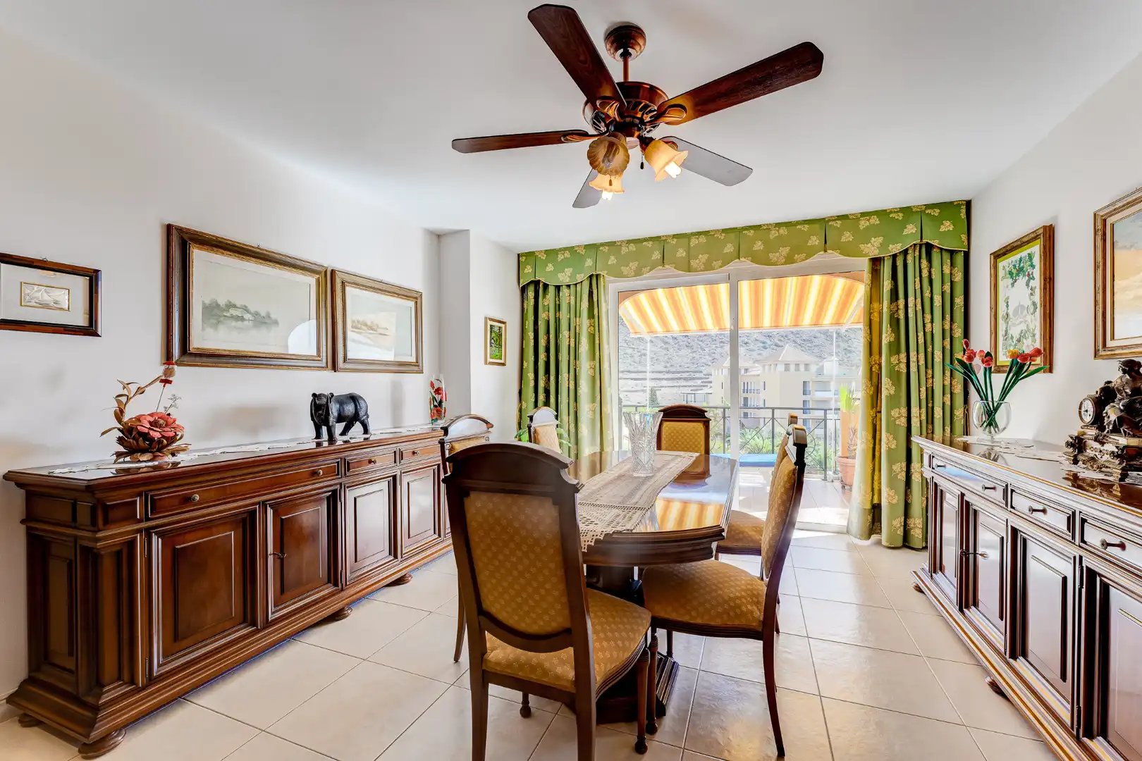 Apartament amb terrassa en venda a Calle Falúa 45, imagen 18