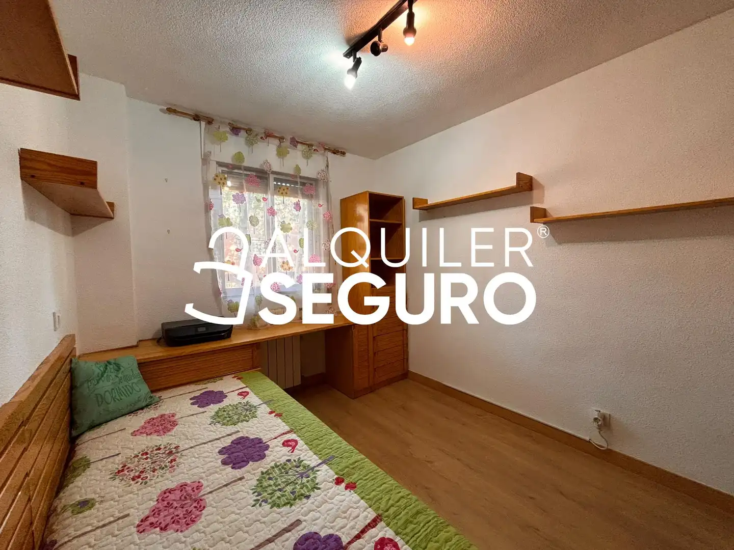 Schlafzimmer von Wohnung zur Miete in Covibar - Pablo Iglesias