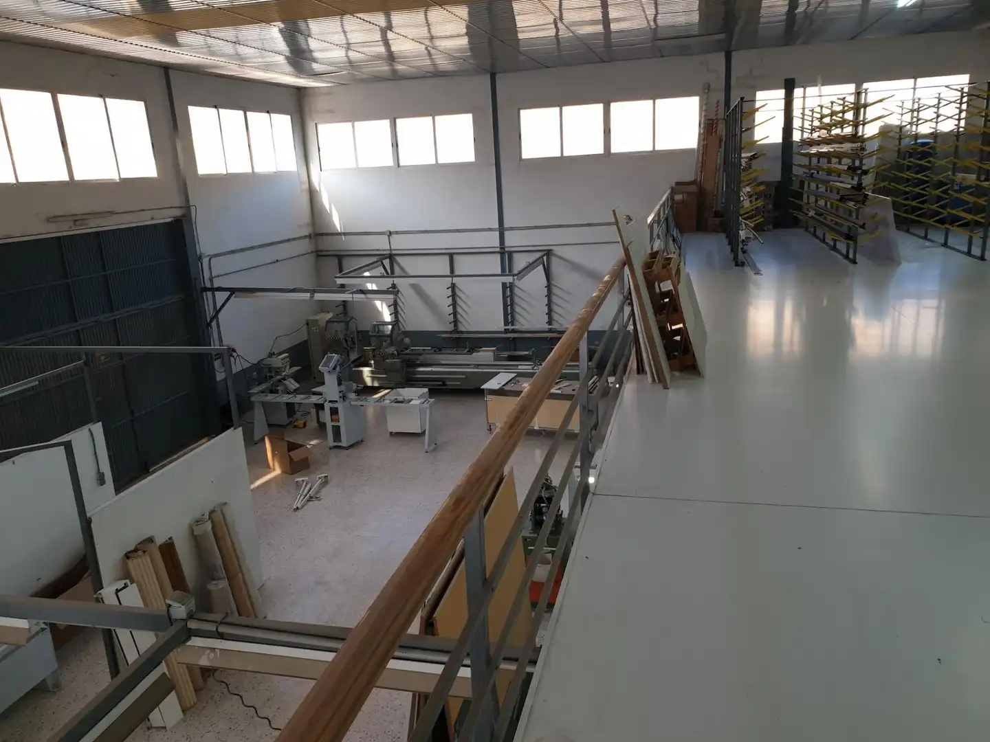 Nau industrial de lloguer en Elda