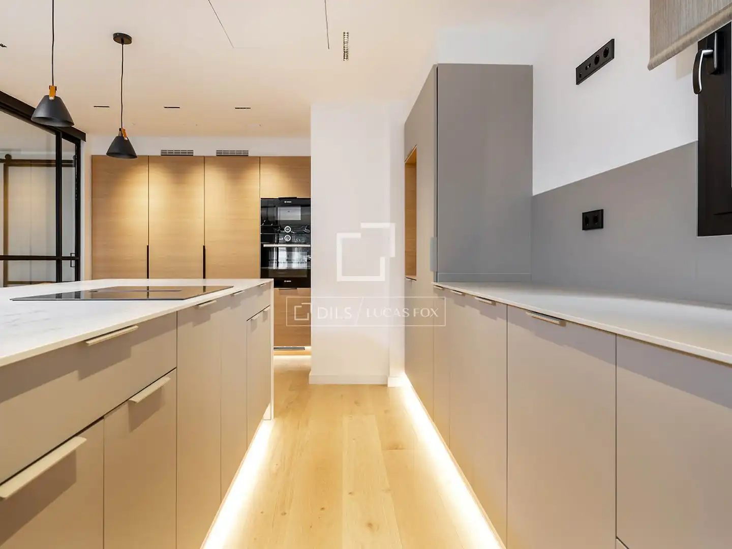 Kitchen of Flat for rent in Barcelona  with Air Conditioner, Heating and Parquet flooring