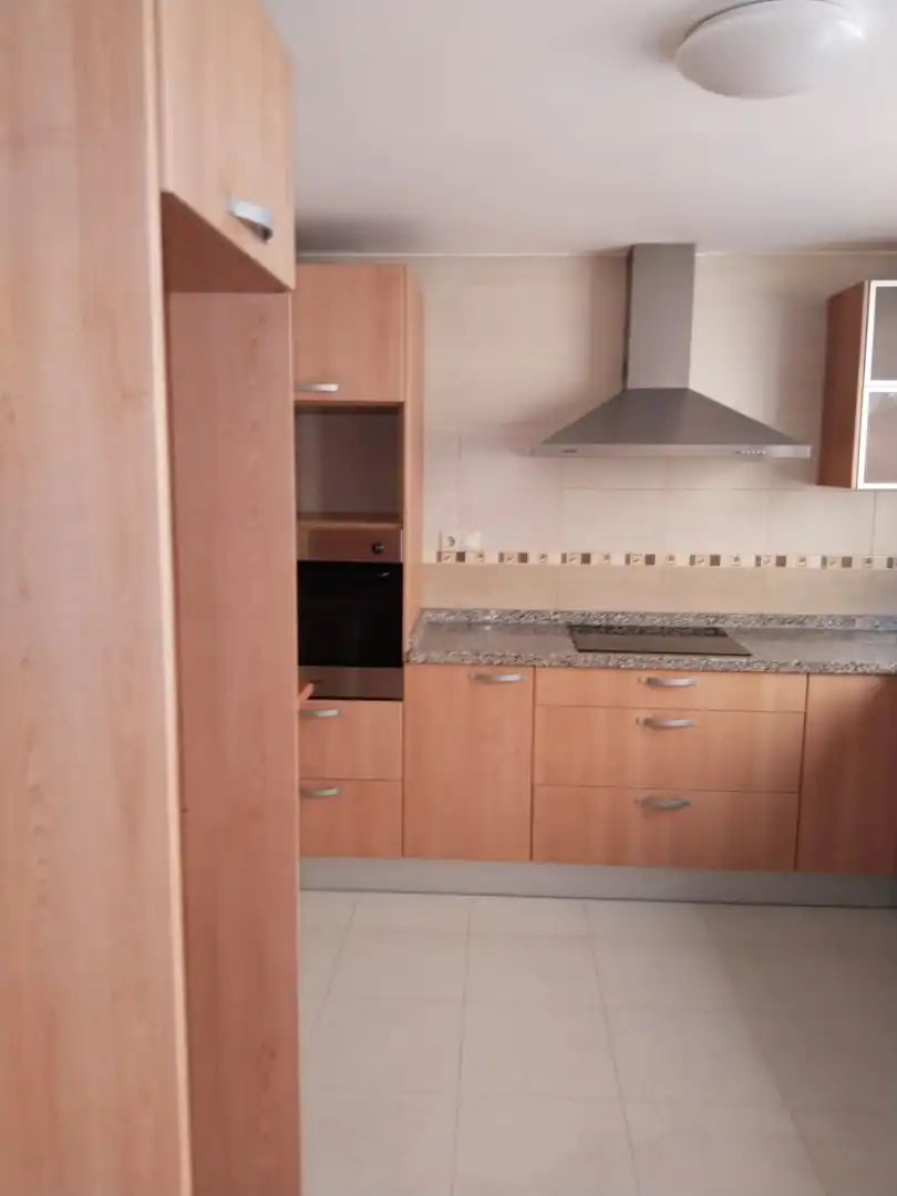 Cuina de Casa adosada de lloguer en Aspe amb Aire condicionat, Terrassa i Traster