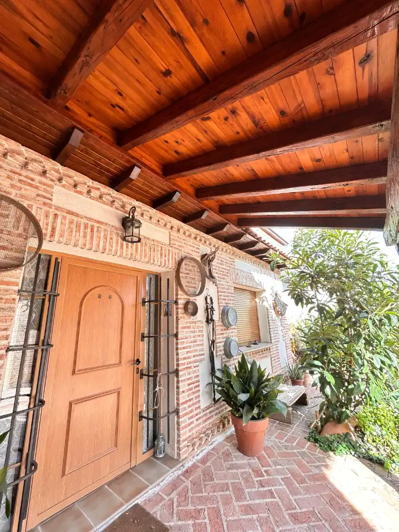 Terrassa de Casa o xalet en venda en Santa Cruz del Retamar amb Aire condicionat, Calefacció i Jardí privat
