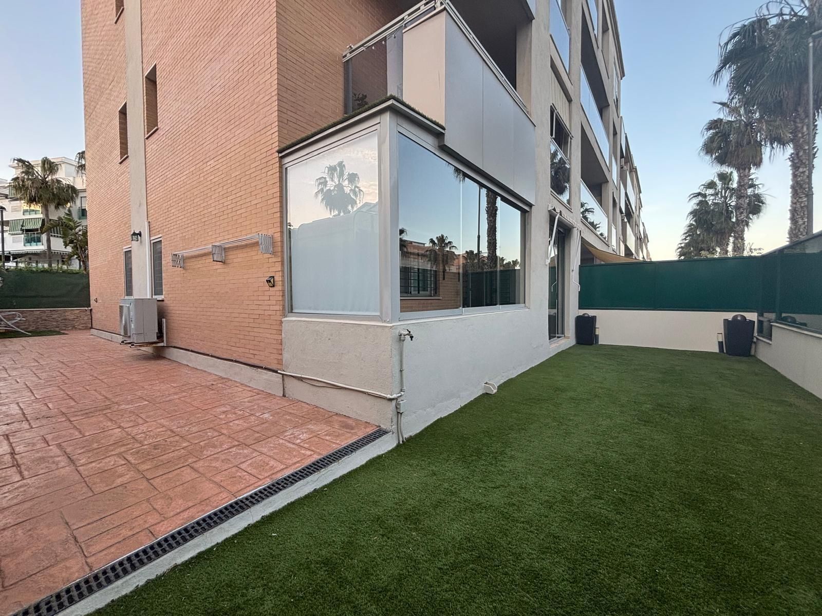 Exterior view of Planta baja for sale in Torremolinos  with Parquet flooring, Terrace and Storage room