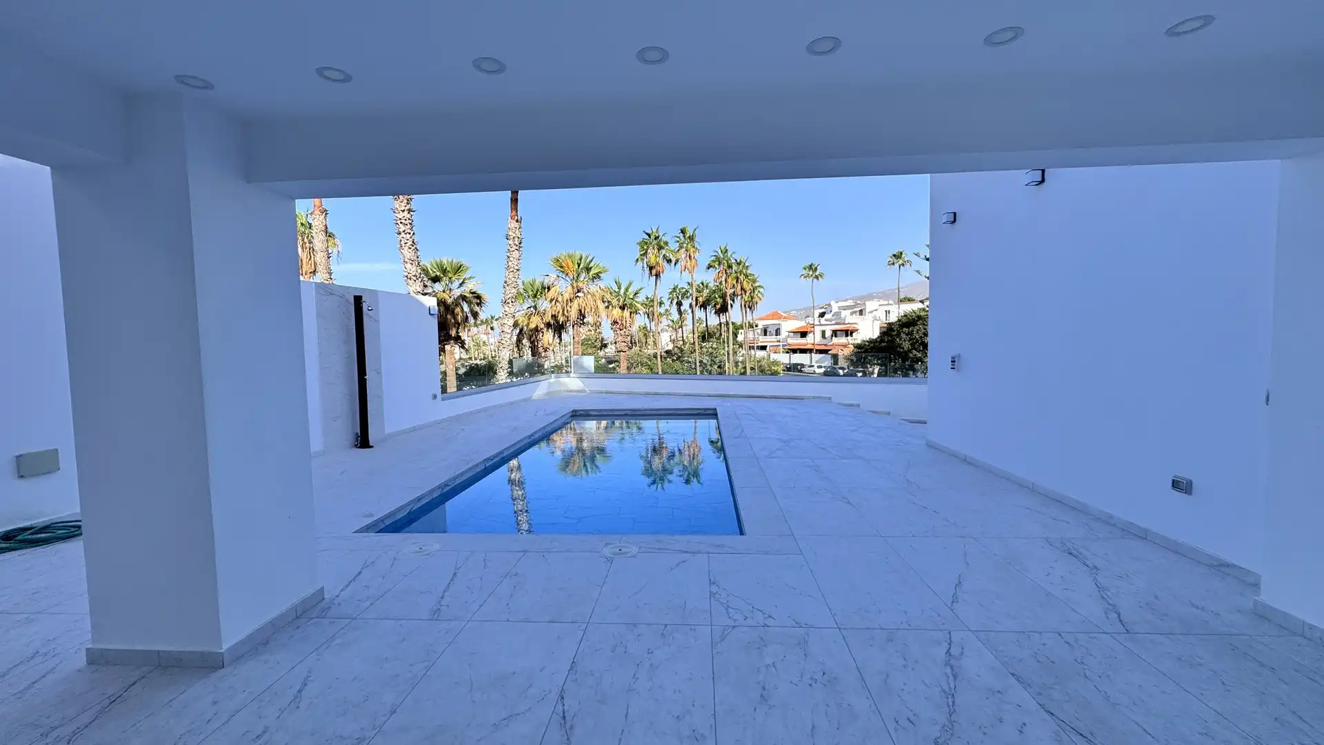 Piscina de Casa o chalet en venta en Adeje con Aire acondicionado, Jardín privado y Terraza