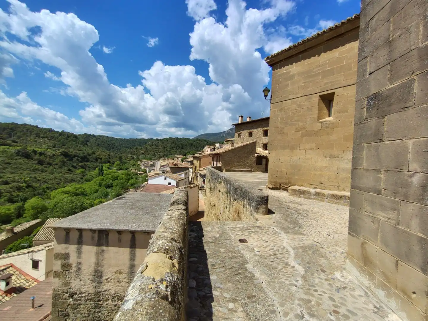 Vista exterior de Residencial en venta en Murillo de Gállego